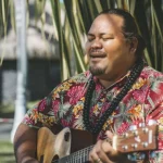 Découvre le hīmene tārava : un chant traditionnel